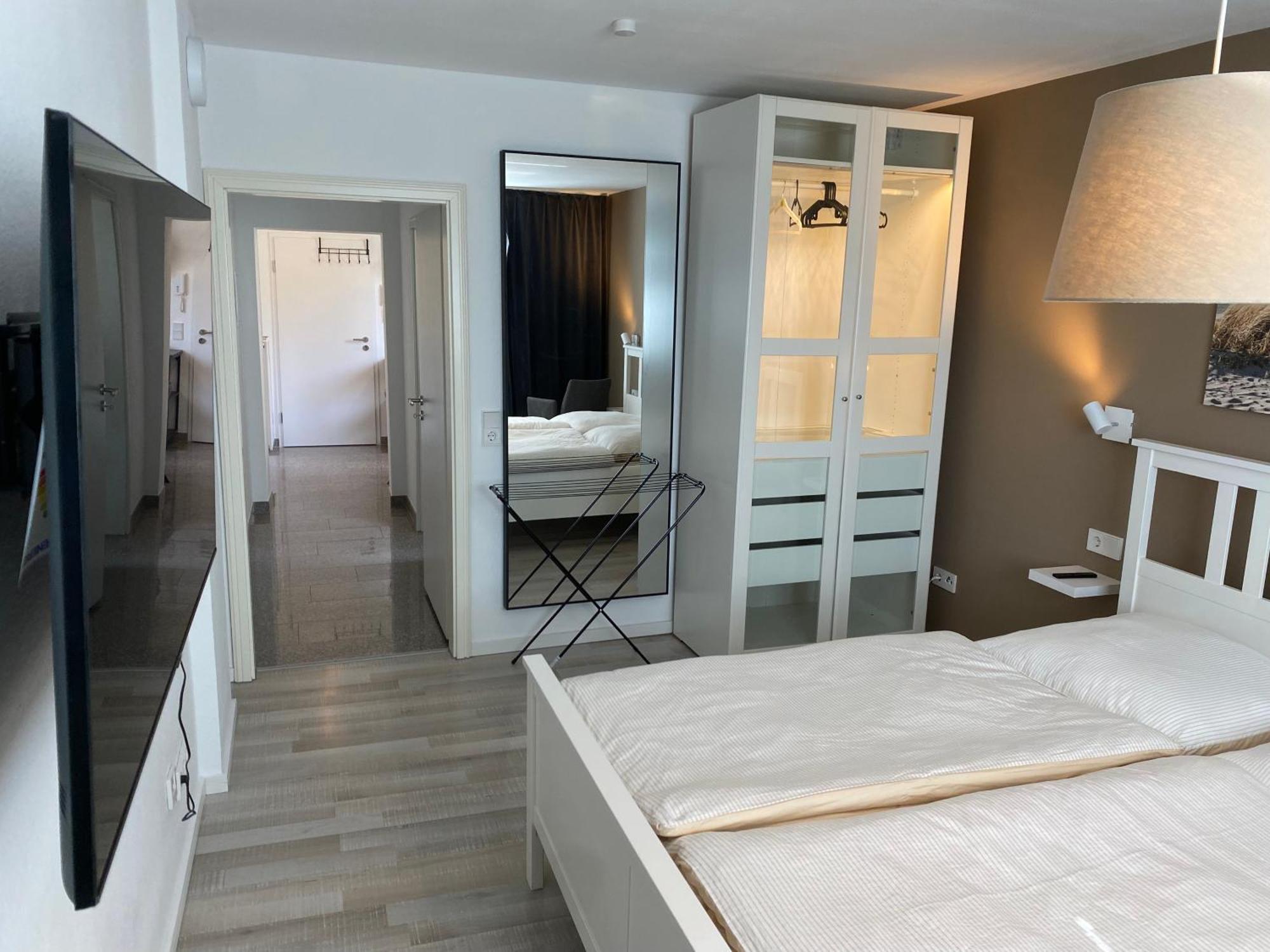 All-In Apartments In Fischeln Mit Gartenblick, Naehe Duesseldorf - Messe - Airport - Helios Krefeld Bagian luar foto